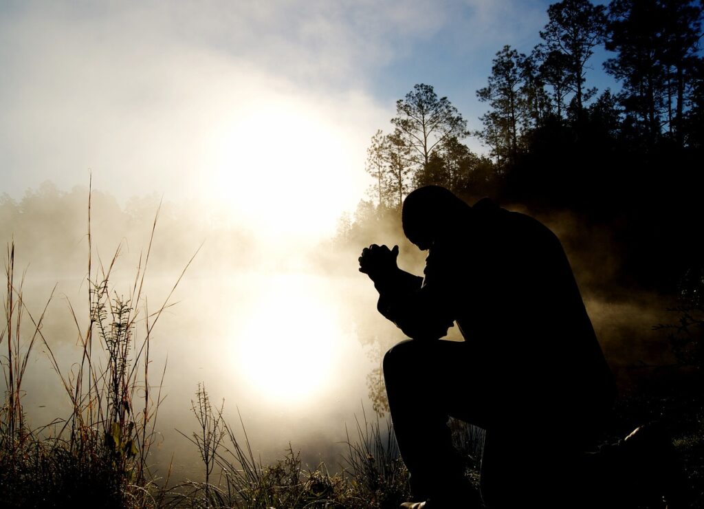 man, fog, silhouette-1868418.jpg